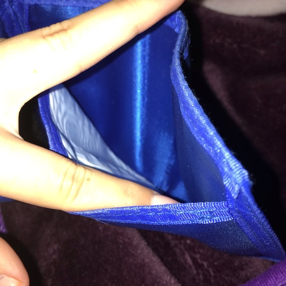 HELLO KITTY ROYAL BLUE VINTAGE WALLET - Picture 8 of 9